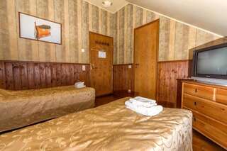 Гостевой дом Viimsi manor guesthouse Birgitta Таллин Двухместный номер с 2 отдельными кроватями и собственной ванной комнатой-2